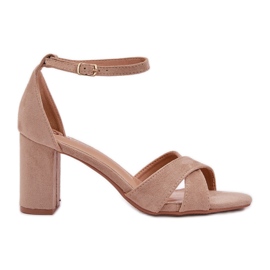 Szandál a bár sarkán öko velúr bézsával Szandál a bár sarkán öko velúr bézsával