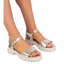 Arany -rágcsált arany szandál aranysárga Arany -rágcsált arany szandál aranysárga