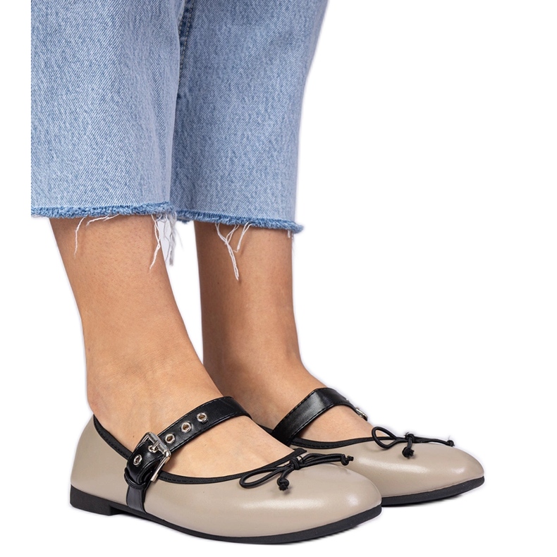 Sötét bézs női balerinák íj