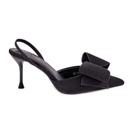 Magas sarkú cipő csupasz sarkú és fekete íj Magas sarkú cipő csupasz sarkú és fekete íj