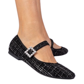 Fekete női balerinák csatával és kristályokkal Fekete női balerinák csatával és kristályokkal