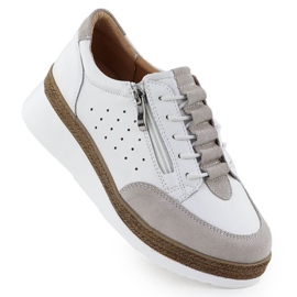 Női bőrcipő fehér ékekhez T.sokolski W25-202