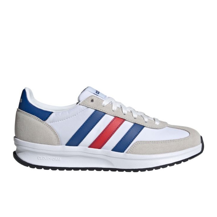 Az Adidas 70S 2,0 IH8592 fehér cipő futtatása