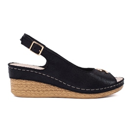 Goodin Fekete ék szandál csatával