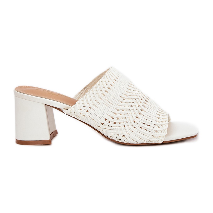 Női papucs fehér sarkú flopok