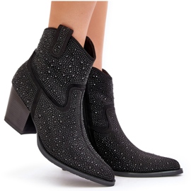 Díszített női csizma, magas sarkú cipővel, szerszámokkal a Spitz S.Barski Hy42-121 fekete-ban