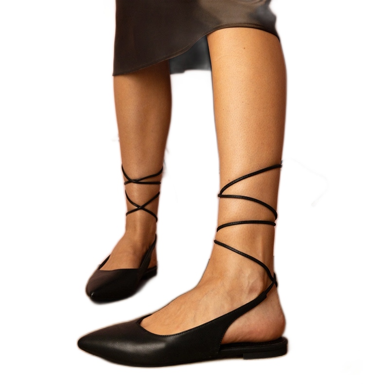 Fekete lapos sarkú cipő öko -alól