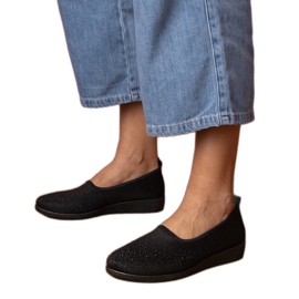 Fekete női cipők cirkonokkal