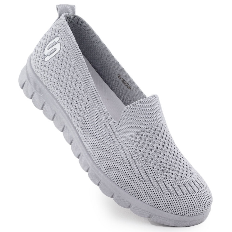 A női sportcipő csúszott szürke potocki 16327