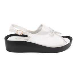 Goodin Fehér ék szandál bőr betéttel