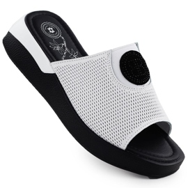 Női bőr papucskék kényelmes fehér jezzi 8479