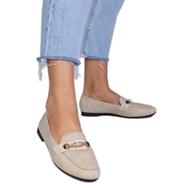 Bézs cipők, matt kivitelben, arany dekorációval
