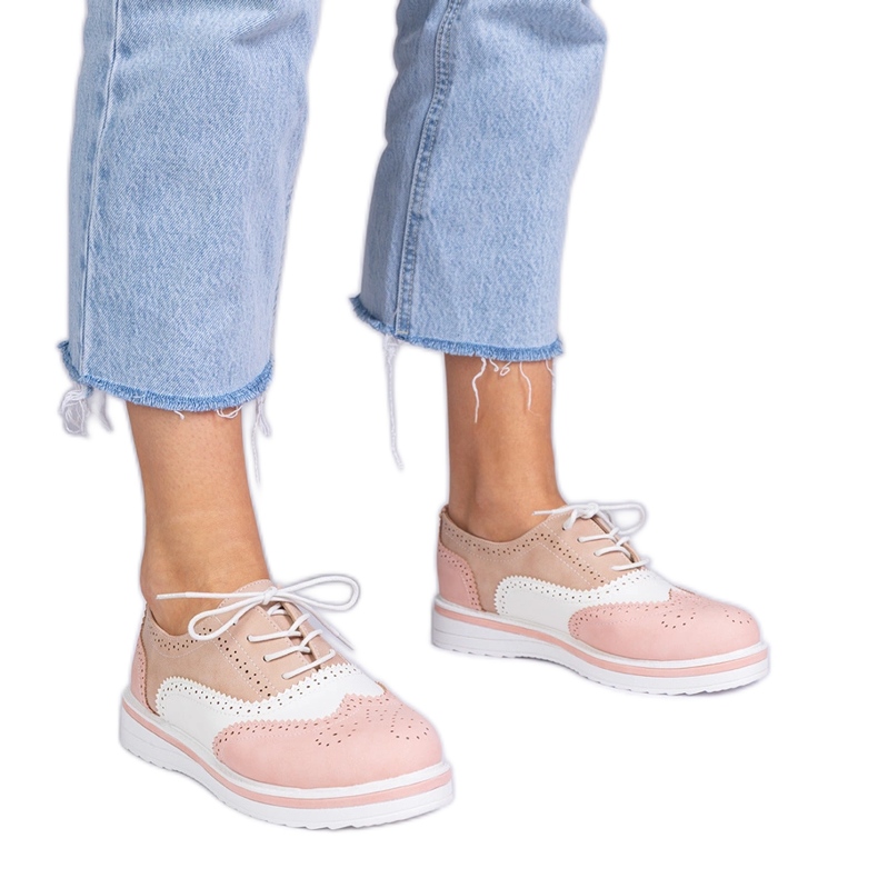 Rózsaszín klasszikus oxford cipő