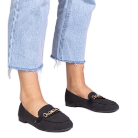 Fekete cipők, matt kivitelben, arany dekorációval