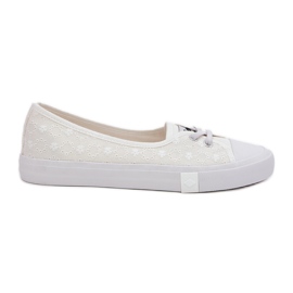 Cipők női cipők hímzéssel Lee Cooper LCW-25-31-3447l White fehér Cipők női cipők hímzéssel Lee Cooper LCW-25-31-3447l White fehér