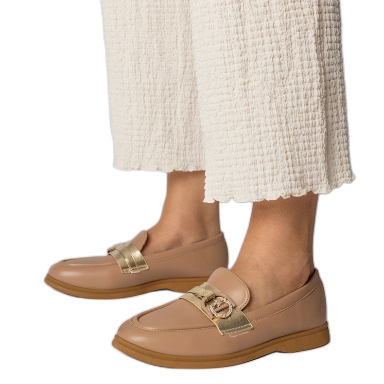 Krémes öko -lenercipők cirkonokkal tejszínes