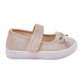 Gyerek balerinák arany íjjal aranysárga