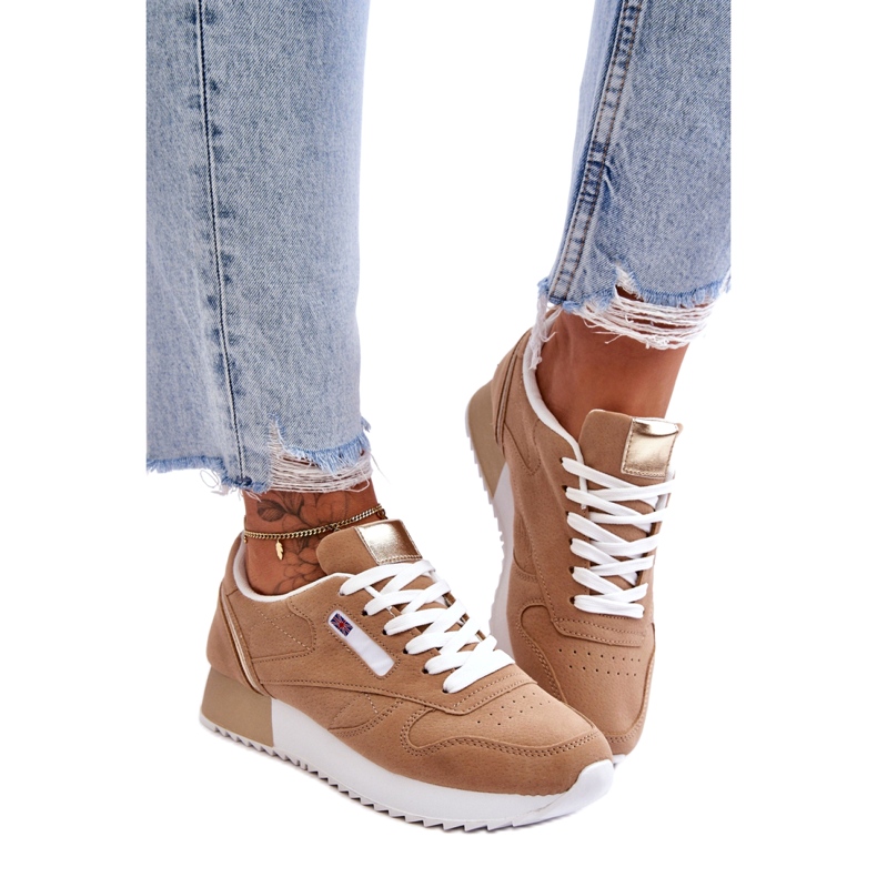 Öko-bőr sportcipő csipke a platformon bézs