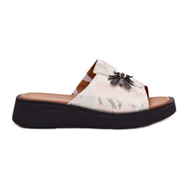 Női bőr papucs VinceZa 66752 bézs bross