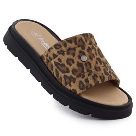 Női bőr papucs a platformon Bézs Helios 156.731 Női bőr papucs a platformon Bézs Helios 156.731