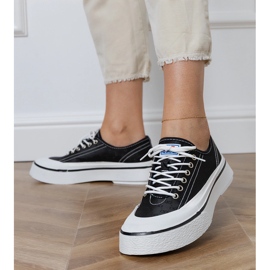 Fekete női platform tornacipő