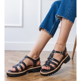 Fekete gladiátor szandál csatával