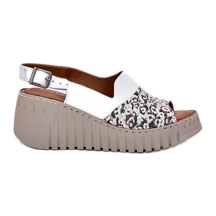 ARTIKER Női szandál természetes bőrből, ék arter 56c0958 fehér