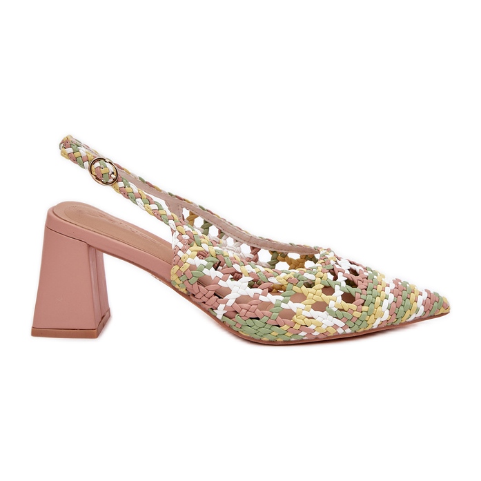 Szandál zsinórral a poszton rózsaszínű