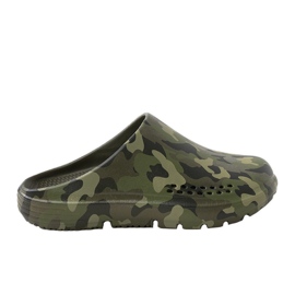 Zöld férfi papucs épült -in