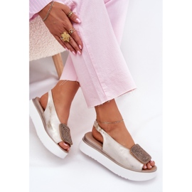 Zazoo 1786 női bőr szandál a platformon, egy díszes aranyat törölt aranysárga Zazoo 1786 női bőr szandál a platformon, egy díszes aranyat törölt aranysárga