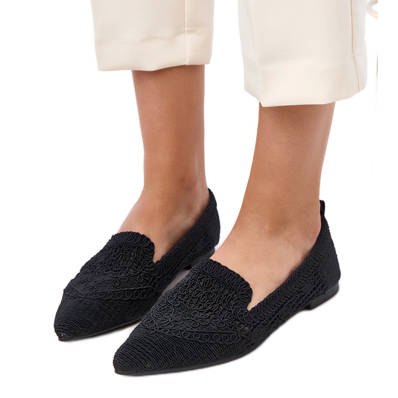 Fekete nyitott nők Ballerinas Gerania