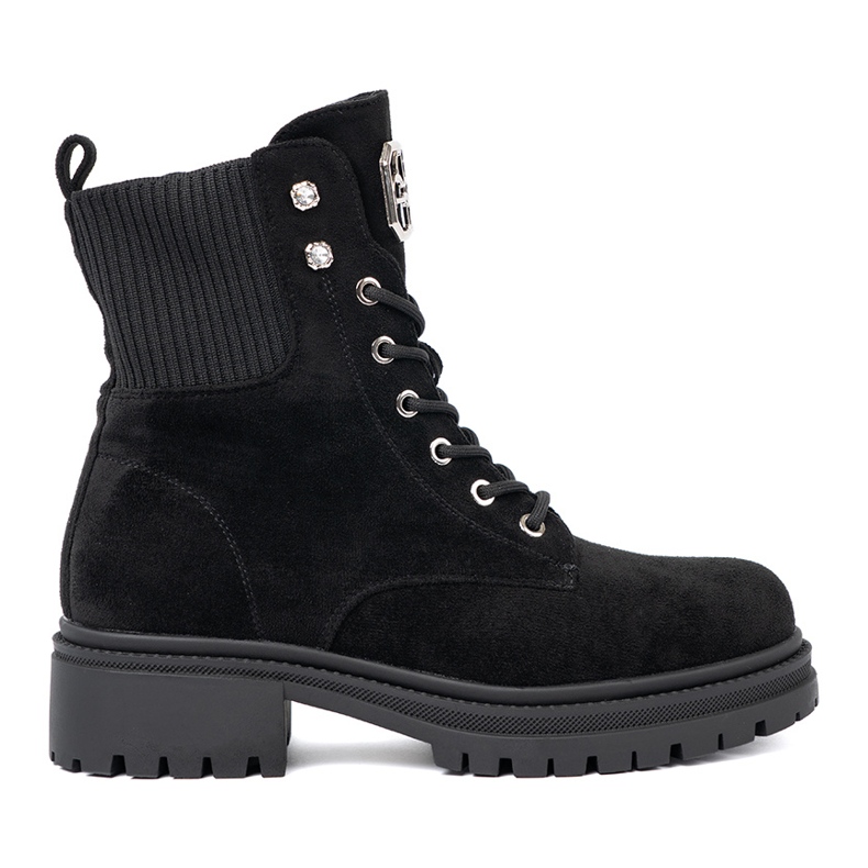 Shelvt Elegáns fekete munkavállalók fényes kristályokkal