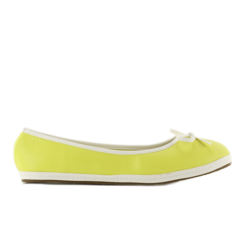 Balerinák X663 sárga szegéllyel