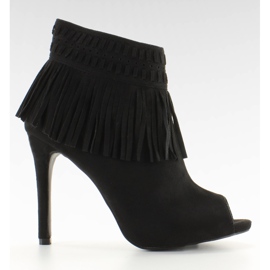 Nyitott orrú csizma 11016 Fekete Nyitott orrú csizma 11016 Fekete