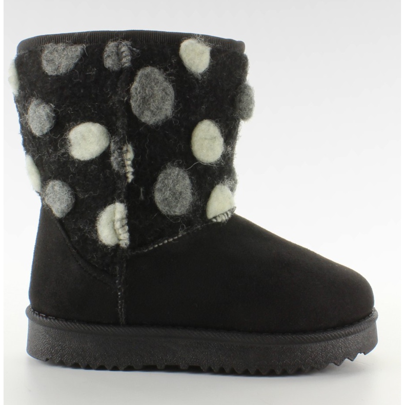 Gyerek emúziók, fekete filc felső részével