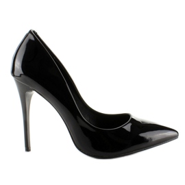 Sima lakkozott E396 fekete csapok