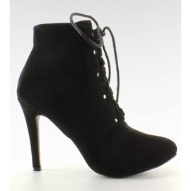 Csipkés magas sarkú cipő H253 fekete