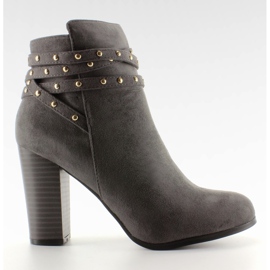 Szürke, magas sarkú velúr csizma Szürke, magas sarkú velúr csizma