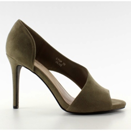 C70P Olive aszimmetrikus, nyitott orrú sarok zöld C70P Olive aszimmetrikus, nyitott orrú sarok zöld