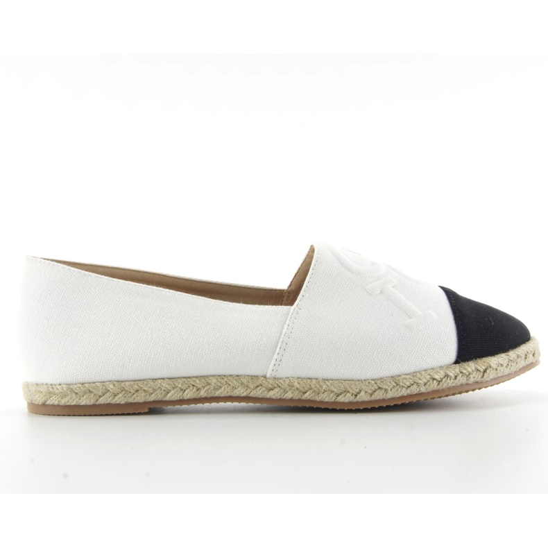 Esapdryle dombornyomott betűkkel T267 fehér