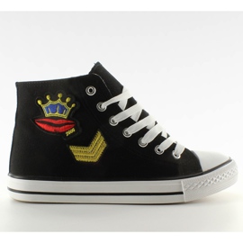 Boka cipők R63 fekete foltokkal