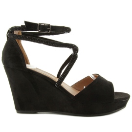 Szandál az éken F162 fekete