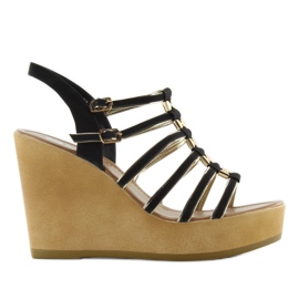 Szandál az éken GM-5032 fekete