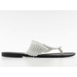 Meliski Repülő szív KM116 FEKETE / EZÜST fehér Meliski Repülő szív KM116 FEKETE / EZÜST fehér