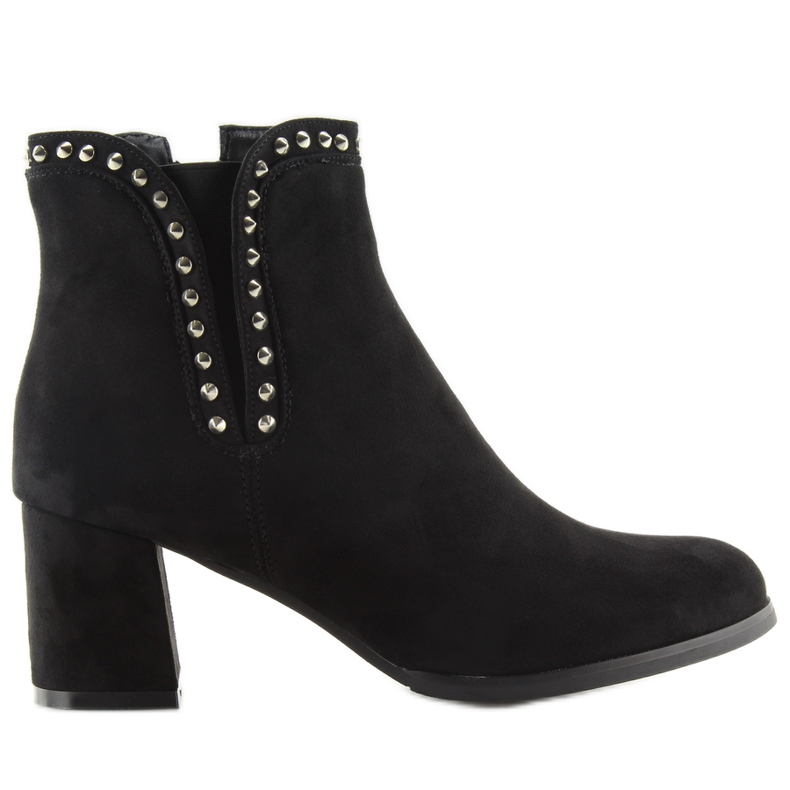 Fekete fekete csizma magassarkún