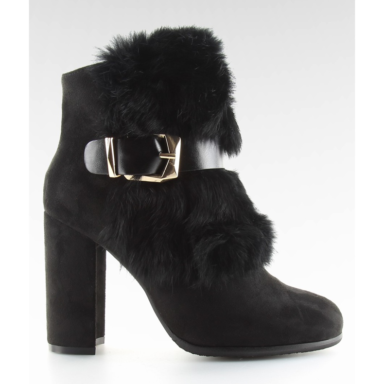 Fekete csizma magas sarkú bundával fekete 1316 fekete