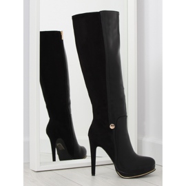 Fekete JU860 fekete platformcsizma