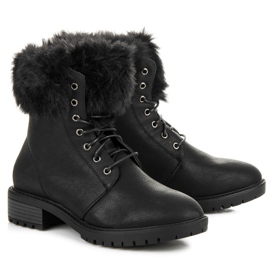 Queentina Csizma Szőrmével A Felsőrészen fekete Queentina Csizma Szőrmével A Felsőrészen fekete