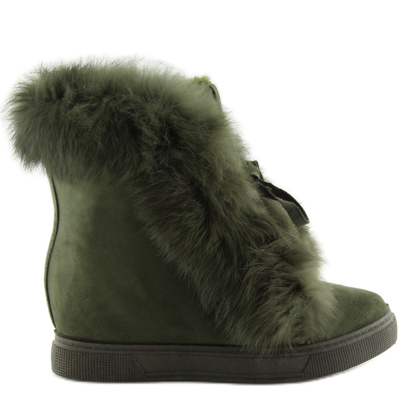 Ékcsizma Zöld Szőrmével Ékcsizma Zöld Szőrmével