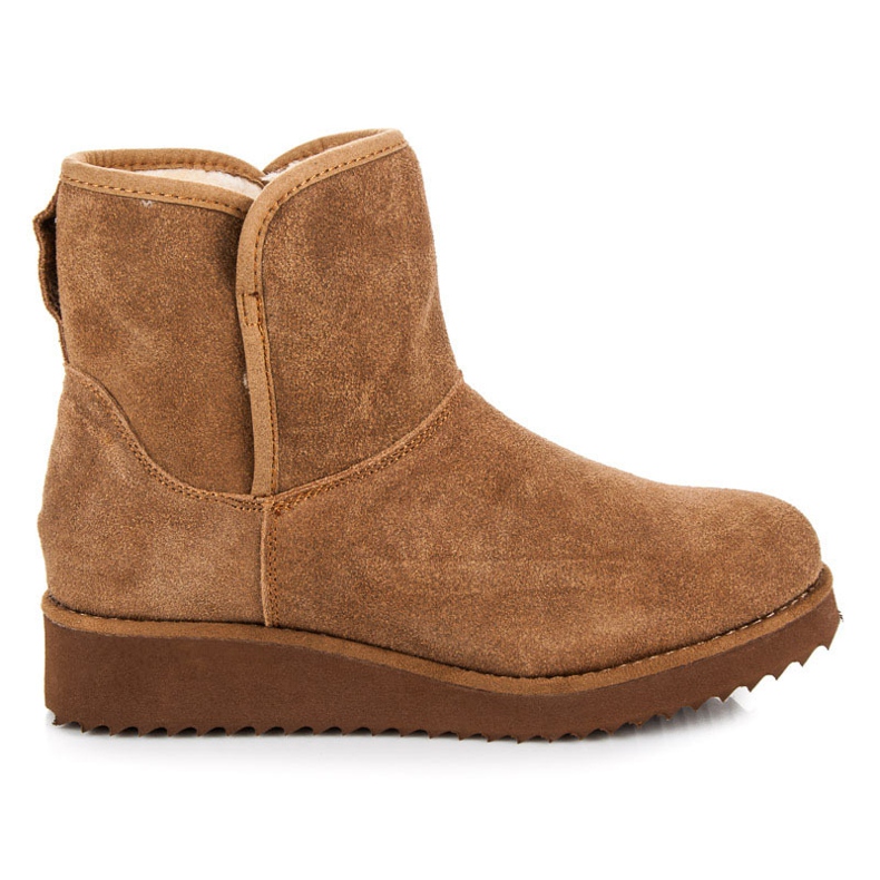 Coco Perla Mukluki az emelvényen barna